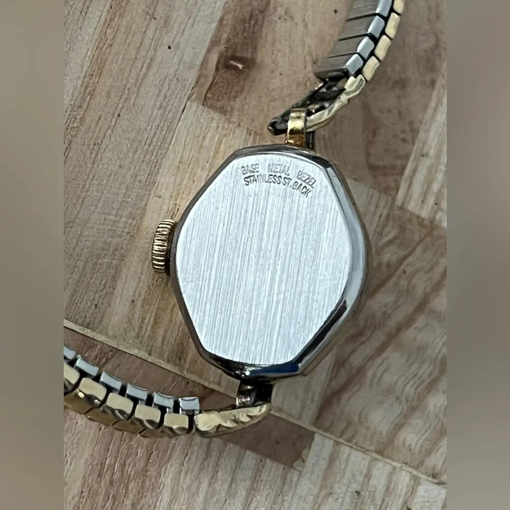 Galaxie by Elgin Ladies Vintage Mechanical Winding Watch Gold Band Silver Dial - Image 8