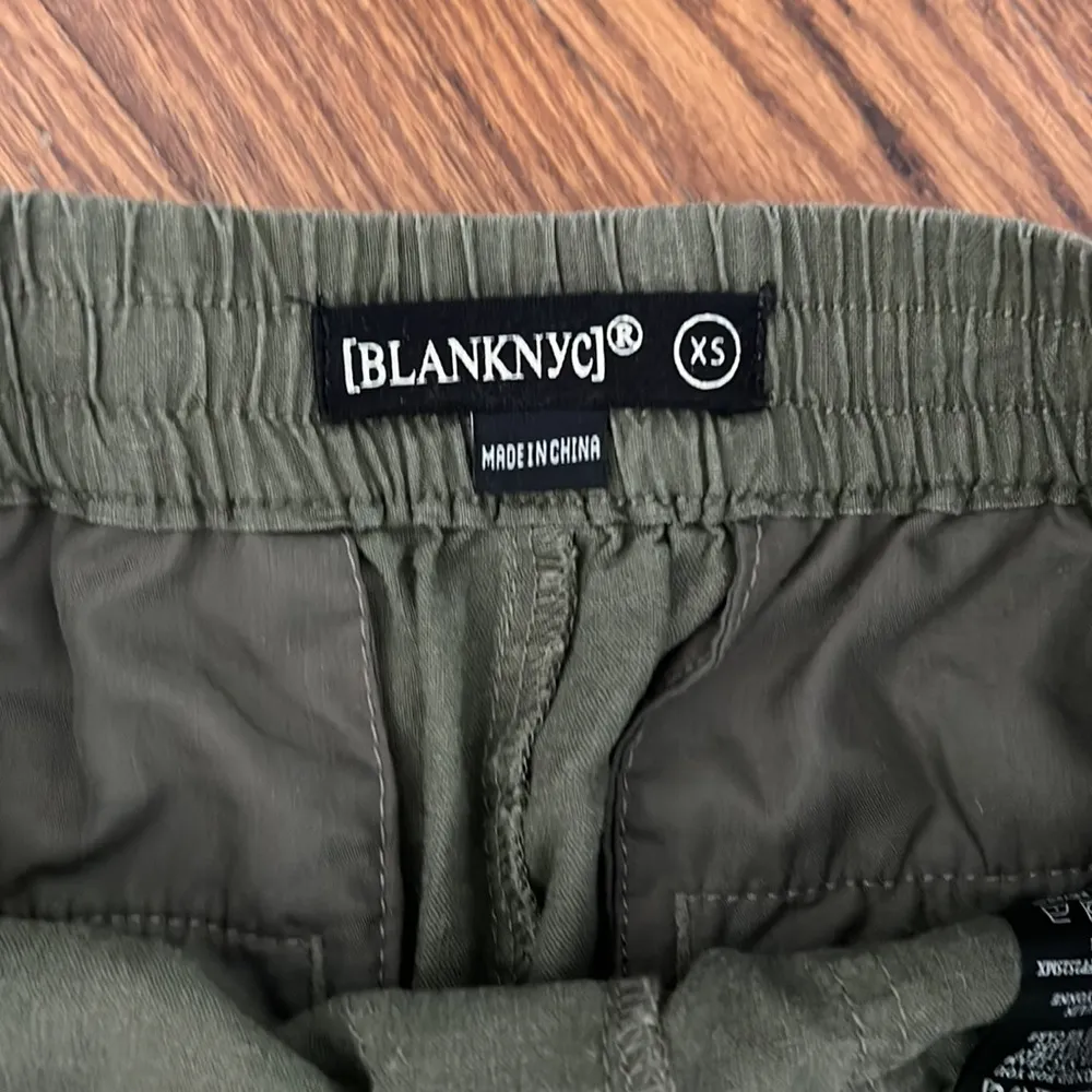 BLANKNYC Drawstring Cargo Joggers - Image 2
