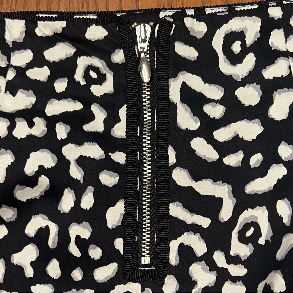 White House Black Market‎ Leopard Print Strech Cotton Lined Pencil Skirt Size 0 - Image 6