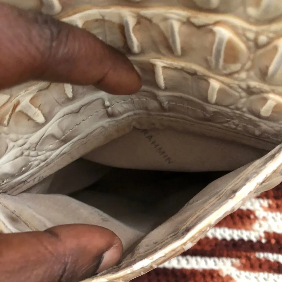 Brahmin Melbourne Collection Ivory Dream Margo Crossbody Bag Purse Leather Croc Embossed Crocodile Push Lock  - Image 7