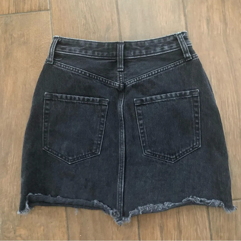 Black Denim Miniskirt Front Zip Abercrombie & Fitch Zoe Natural Rise sz 00 (24) - Image 5