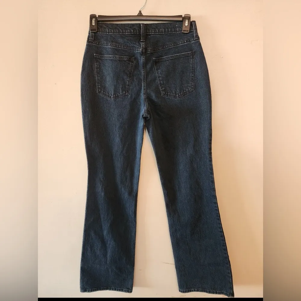 Universal Thread vintage bootcut jeans size 4 regular - Image 4