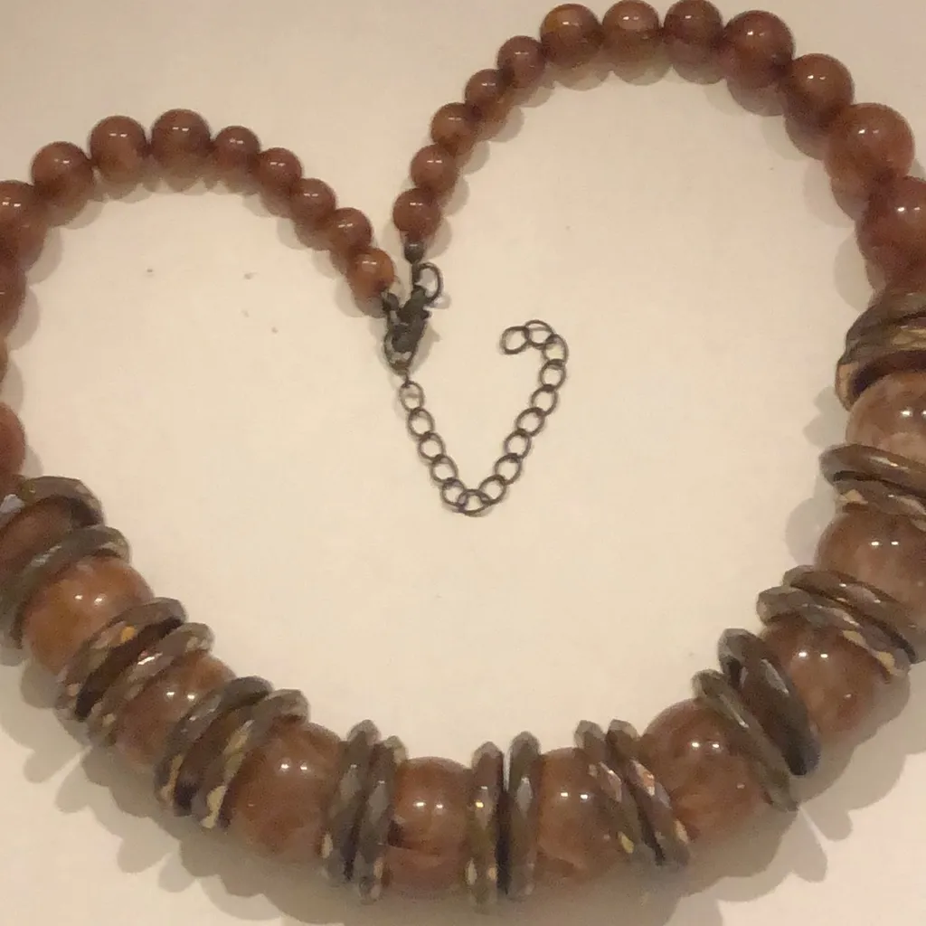 Elegant Light Brown Lucite Beaded Boho Chunky Statement Necklace - Image 3