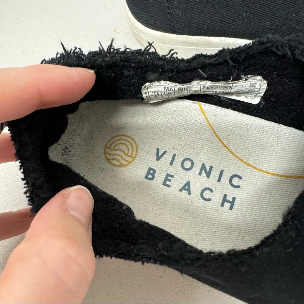 Vionic Black Fabric Slip On Fringe Sneakers Womens 9 Casual Beachy Flats Shoes - Image 3