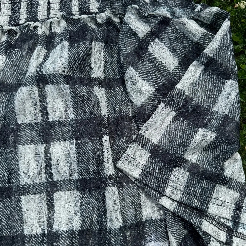 Anthropologie Akemi + Kin Patrizia Lace Plaid Blouse Flare Sleeves - Image 3