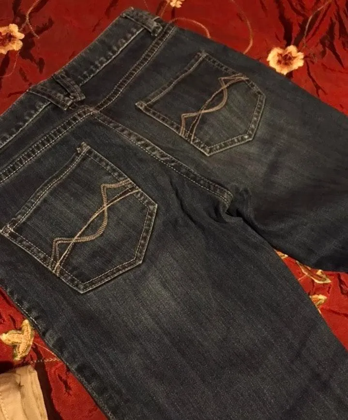 New Mossimo Capri Bottom Cuff Jeans - Image 5