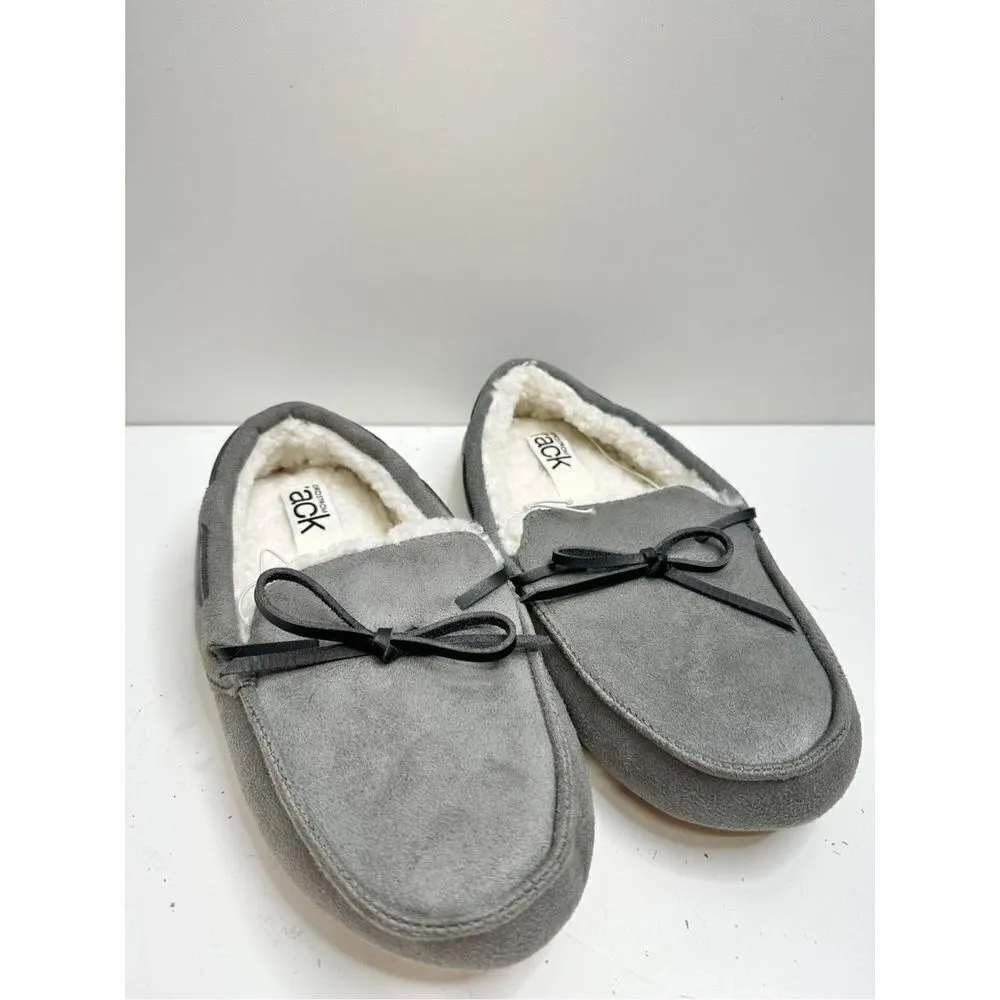 Nordstrom Rack Slippers Womens Size Small Faux Fur Gray Slip On Style - Image 4