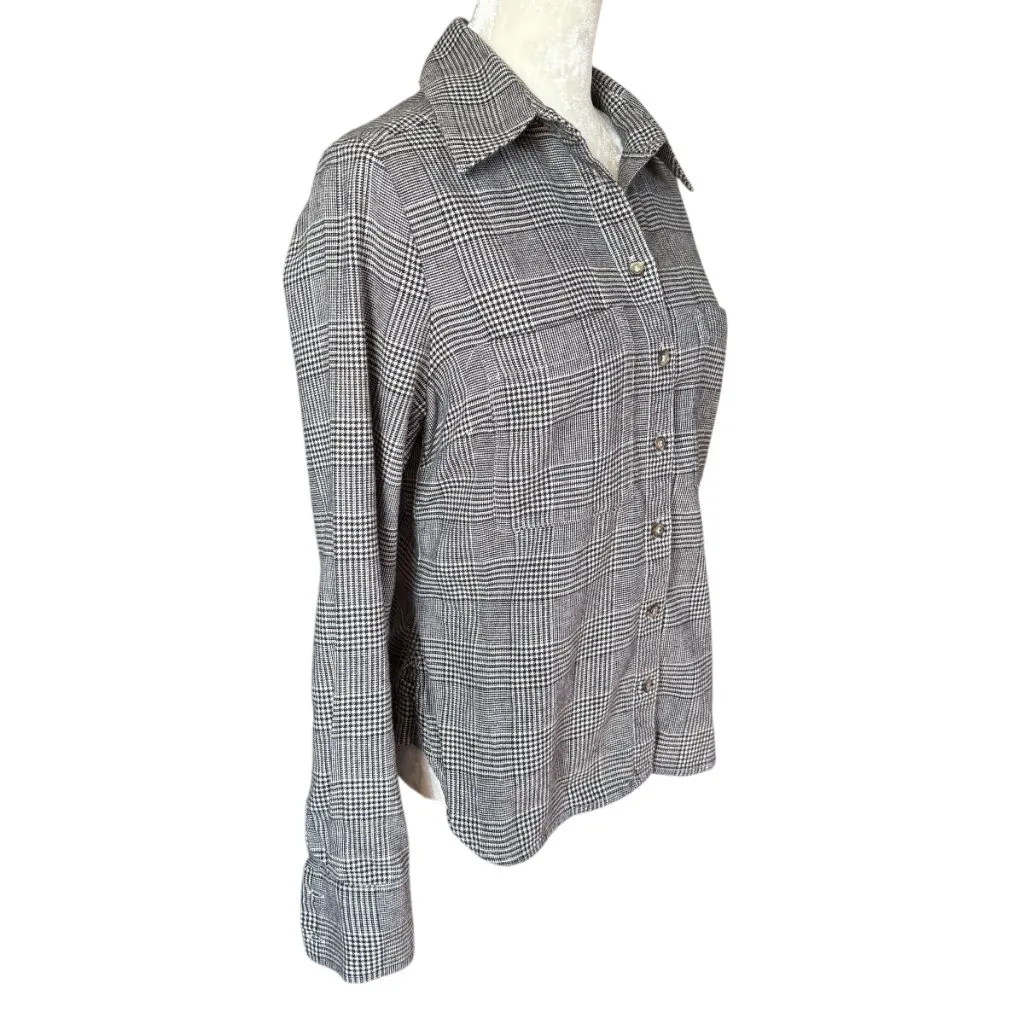 Banana Republic black white houndstooth check button down shirt size small - Image 2