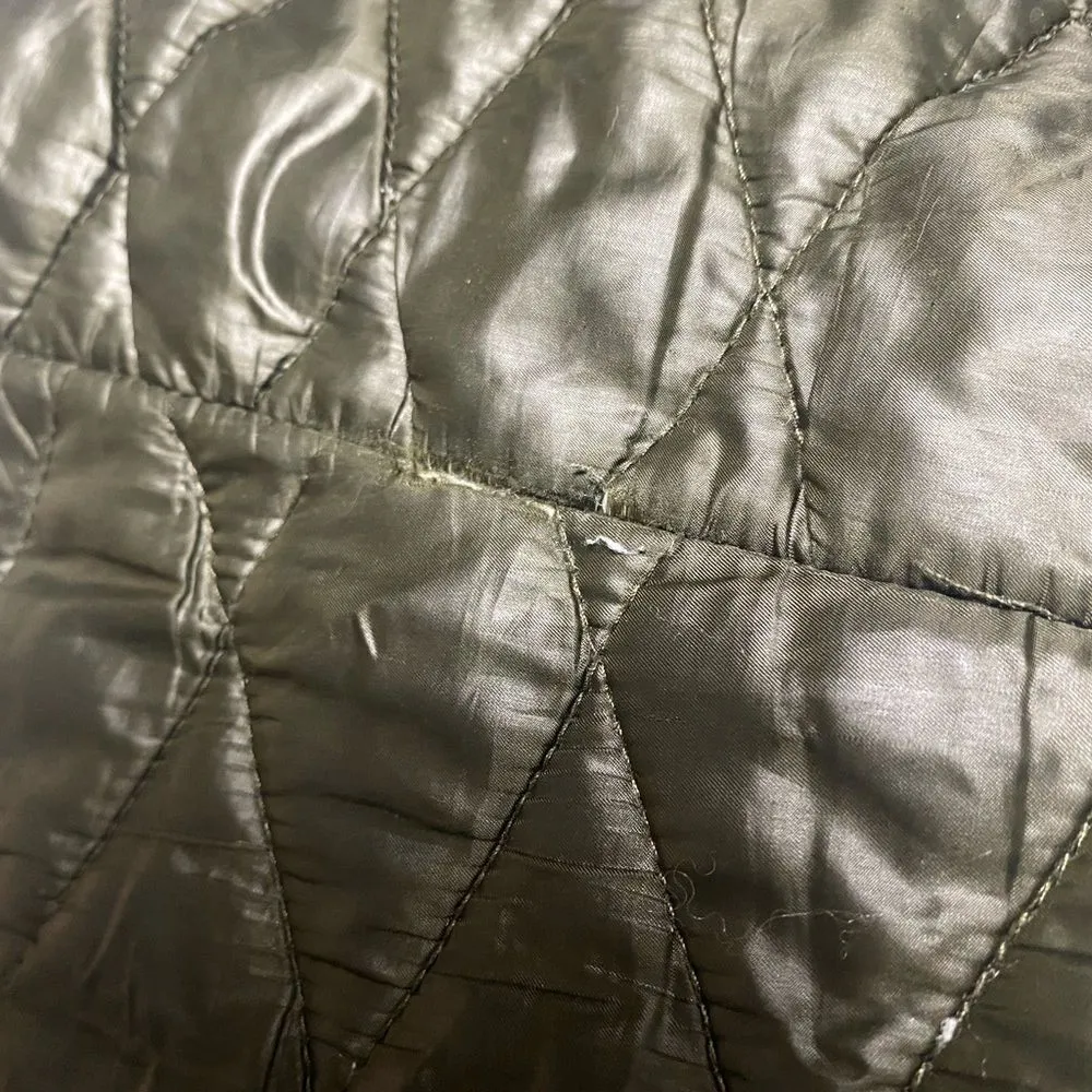 GUESS SZ M Packable Long Sleeve Puffy Quilted Jacket w/Bag and Hidden Hood - Image 6