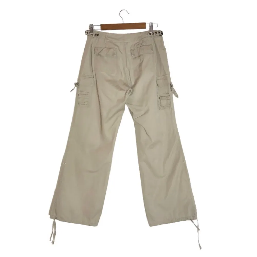 VTG 90’s Y2K Daisy Fuentes Khaki Mid Rise Wide Leg Parachute Utility Cargo Pants - Image 2