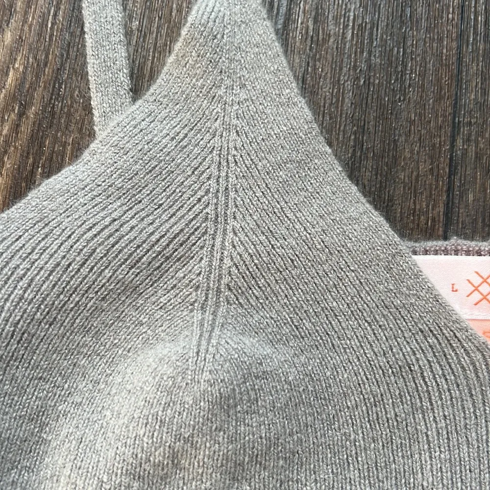 Lisa Todd PILLOW TALK CROP - Image 2