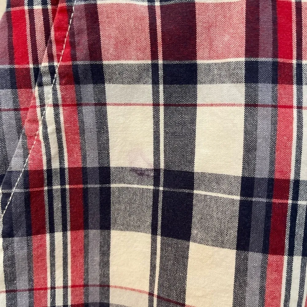 Bass Heritage madras red/white/blue plaid flat front Bermuda shorts pockets. 8 Red - Image 5