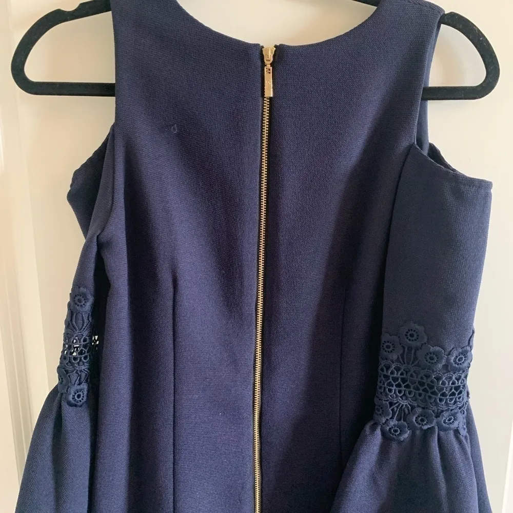 ELIZA J Lace Applique Crepe Cold Shoulder Cocktail Dress Black 6 - Image 5