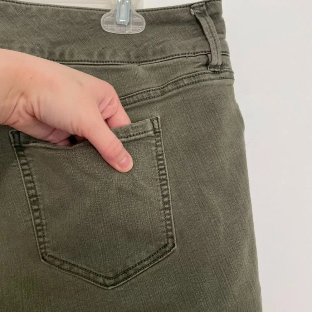 TORRID Plus Size Jegging Bermuda Shorts Olive Green 10.5" In Denim Jean Shorts - Image 14