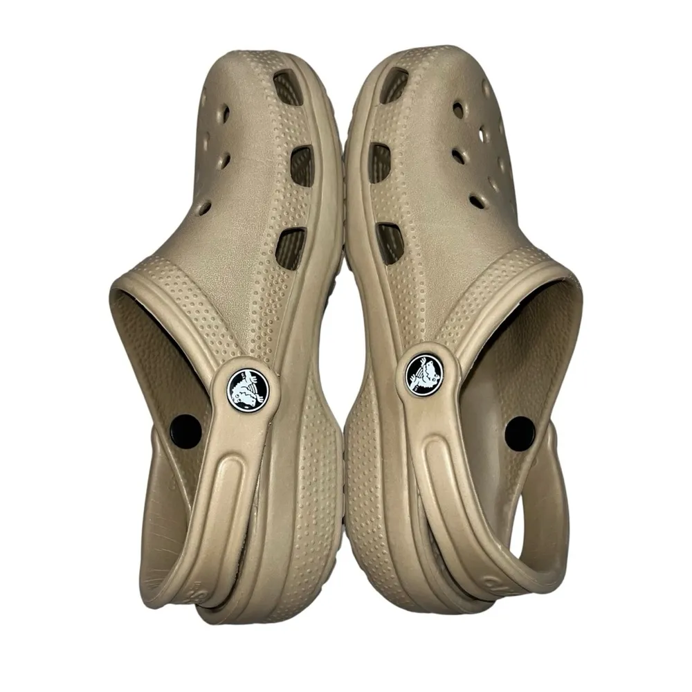 Crocs Tan Unisex Classic Clogs Shoes size 6 - Image 4