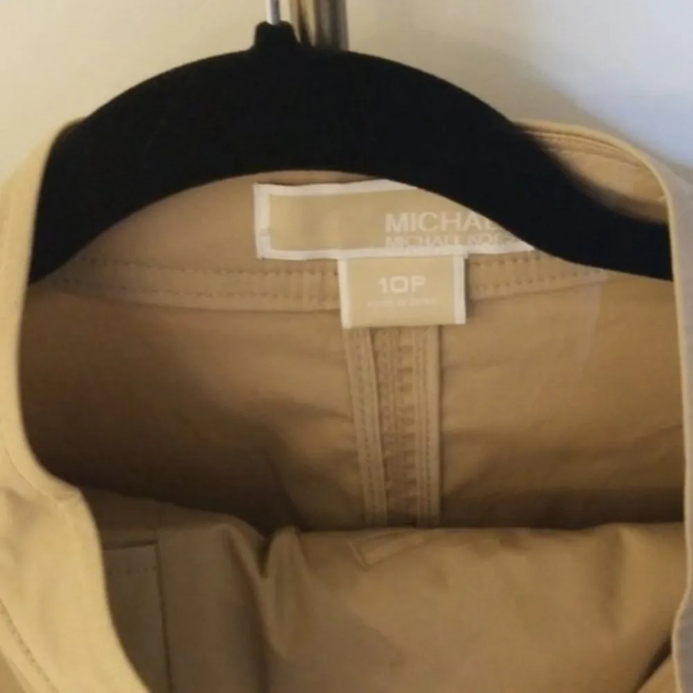 Michael‎ Kors beige pant suit​ - Image 3