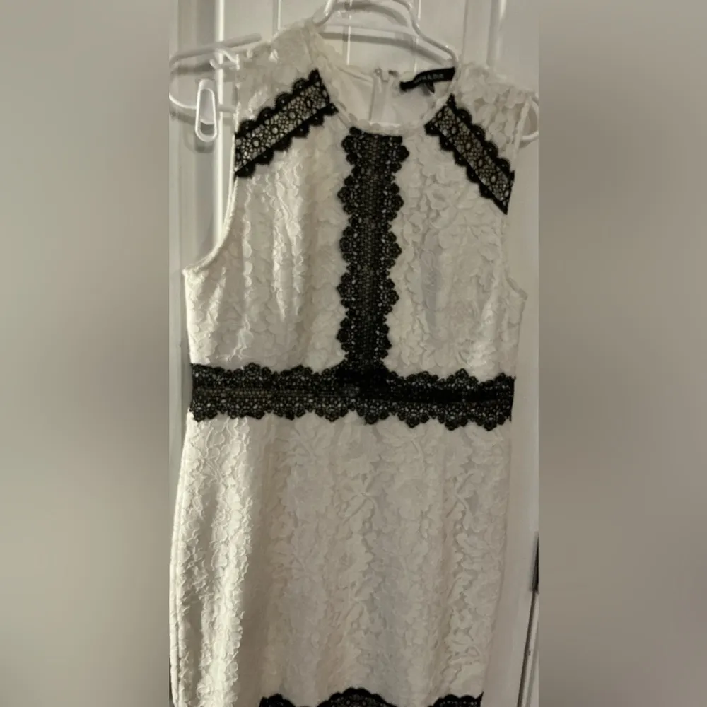 Women's White and Black Lace lined dr Dress Sal - Image 8