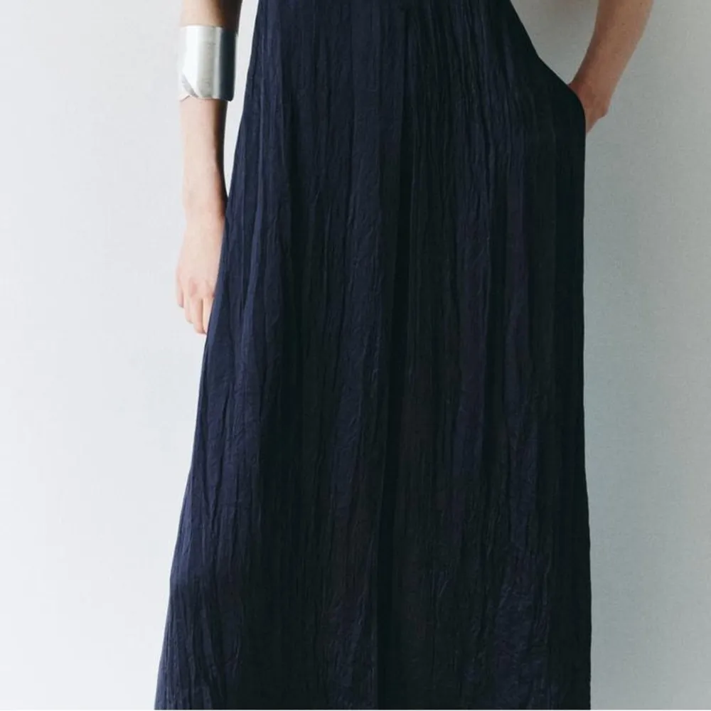 Zara NWT navy blue satin v neck halter top neck open back flowy midi dress - Image 3