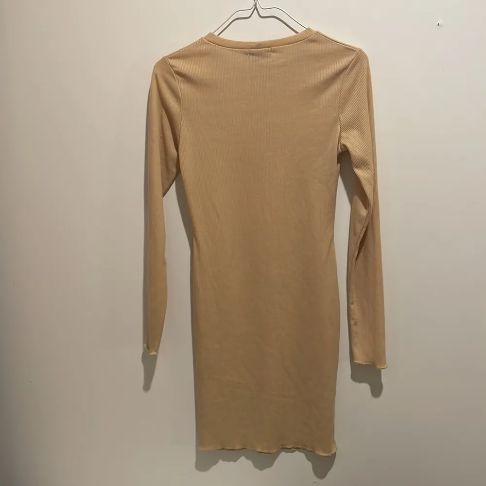 Pretty Little Thing Longsleeve BodyCon Dress - Image 3