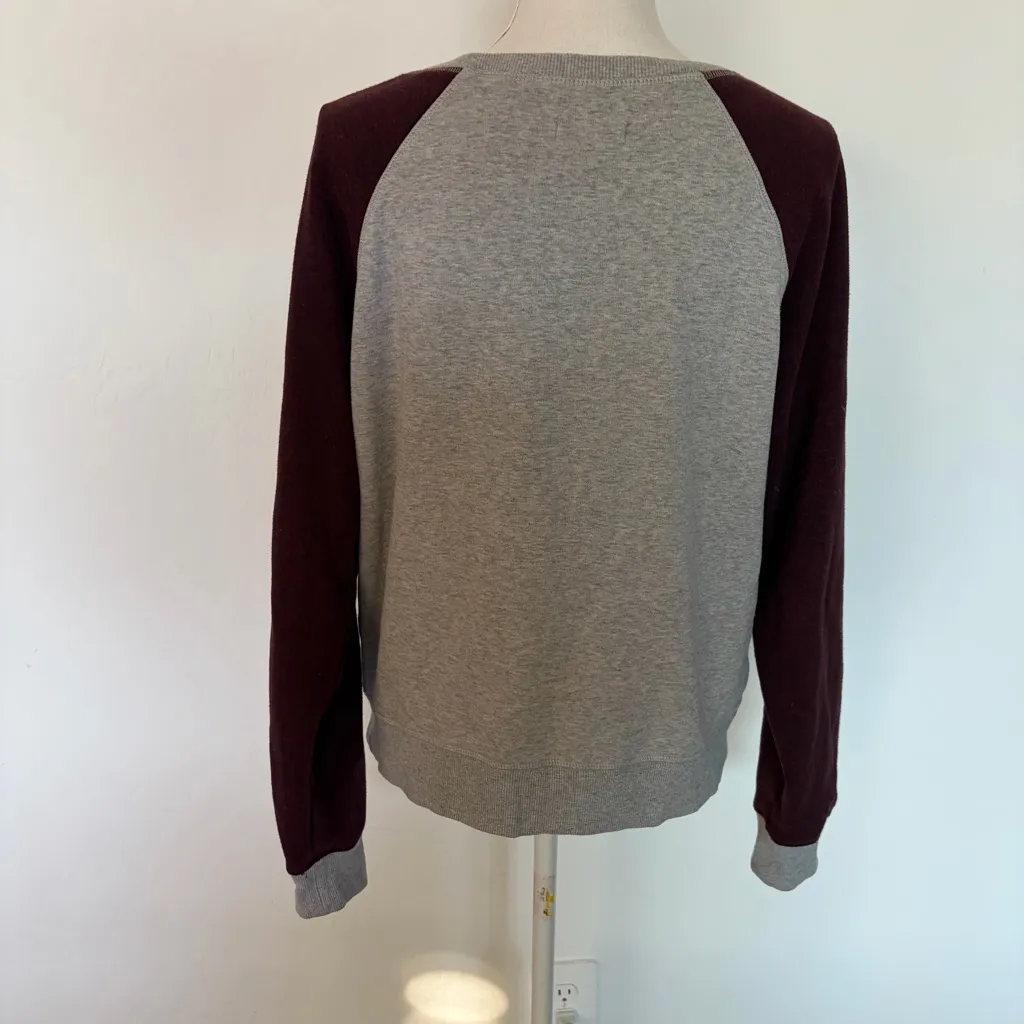 Ugg Elisha Crew Neck Gray Burgundy Raglan Sleeve Sweatshirt Size L - Image 8