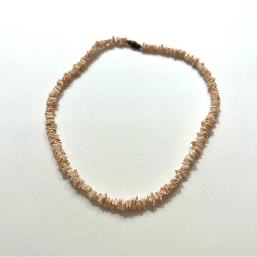 Puka Shell Necklace White Light Pink Surfer VSCO Hawaiian Seashell Beaded - Image 2