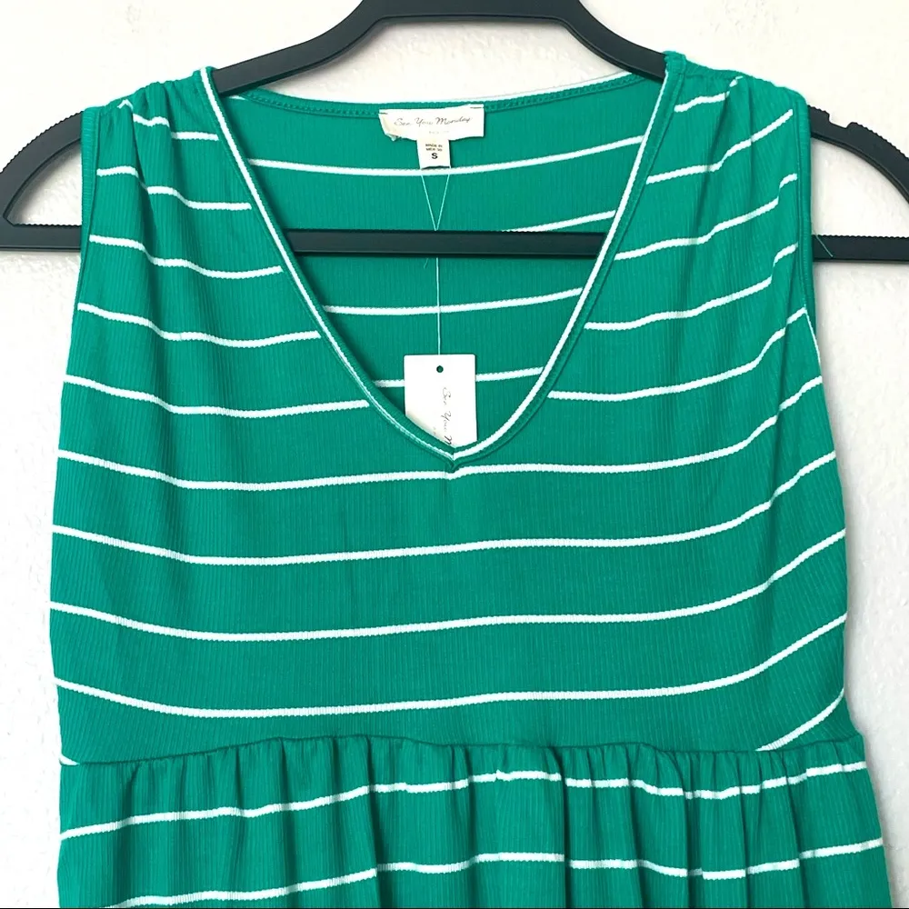 NWT See You Monday Sleeveless Tiered Green/White Striped Mini Dress Tunic Small - Image 4