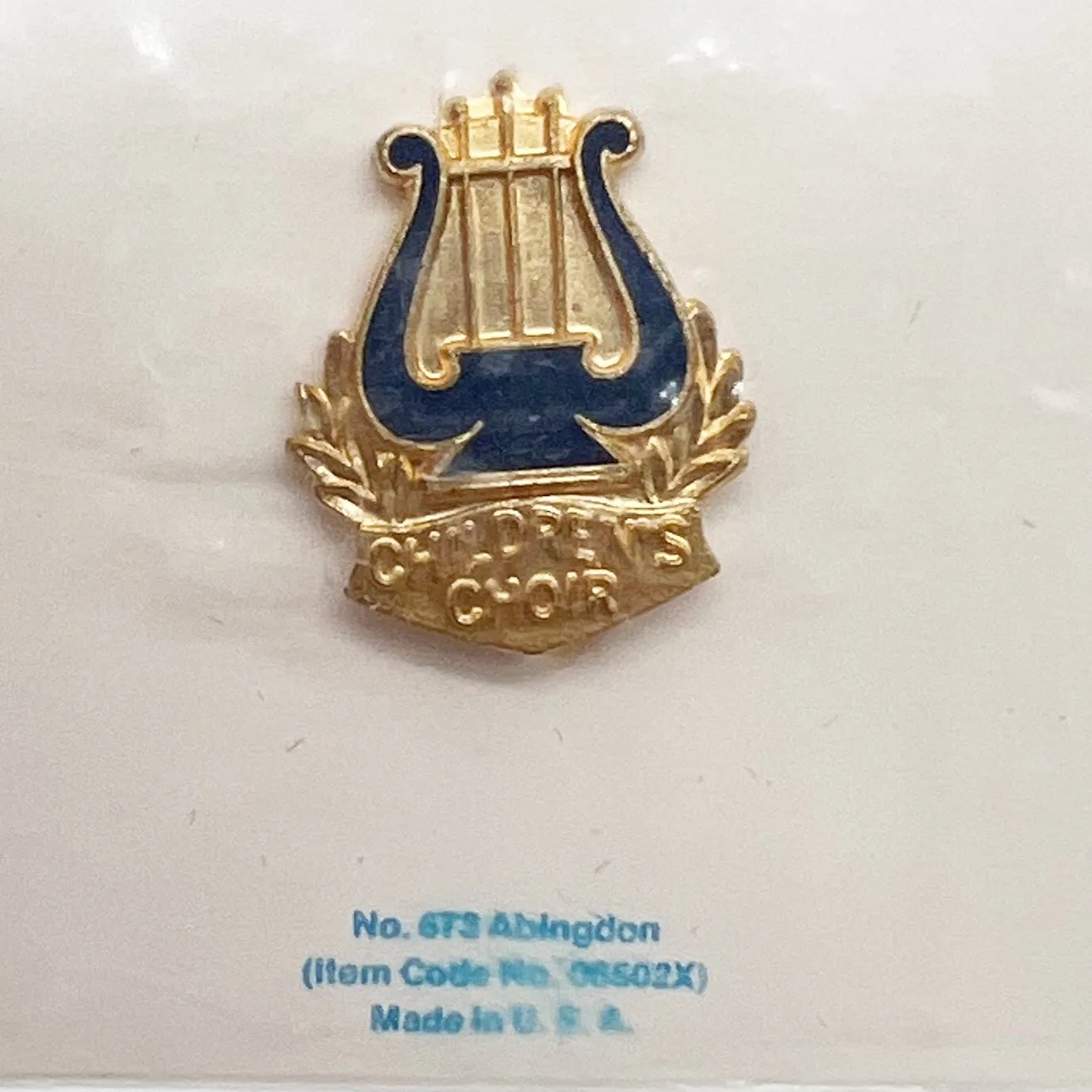 Lot of 7 Vintage Children's Choir Gold Tone Harp Shaped Lapel Pins NEW - Image 2