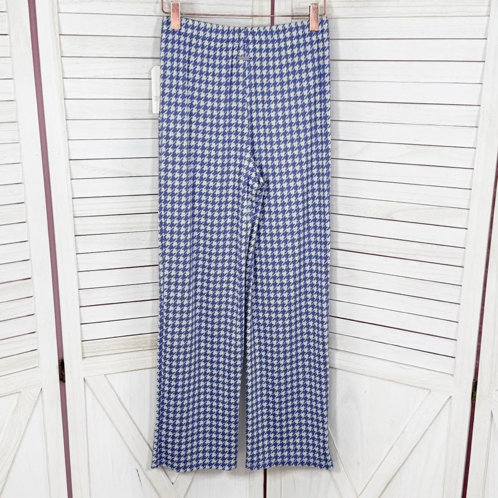 Billabong Keep It Straight Houndstooth Check Knit Pull On Pant Blue White Medium - Image 4