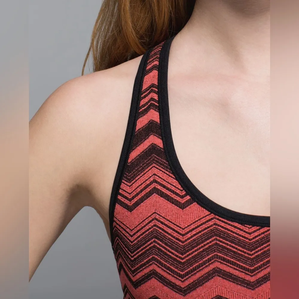 Lululemon Ebb & Flow Racerback Bra Reversible Heathered Electric Coral Size 4 - Image 2
