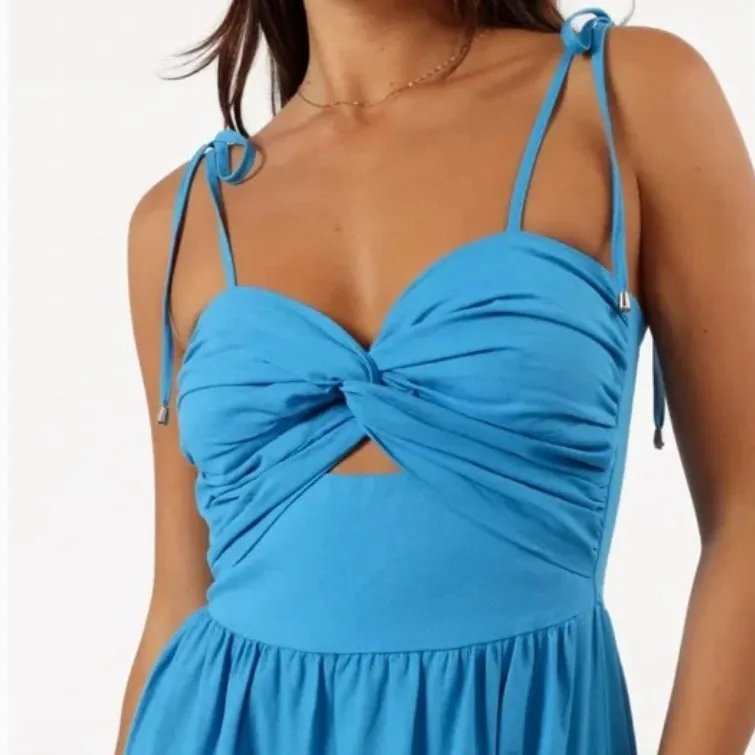 NWT Petal & Pup Tie Strap Tiered Midi Maxi Dress in Blue Women's Medium - Image 10