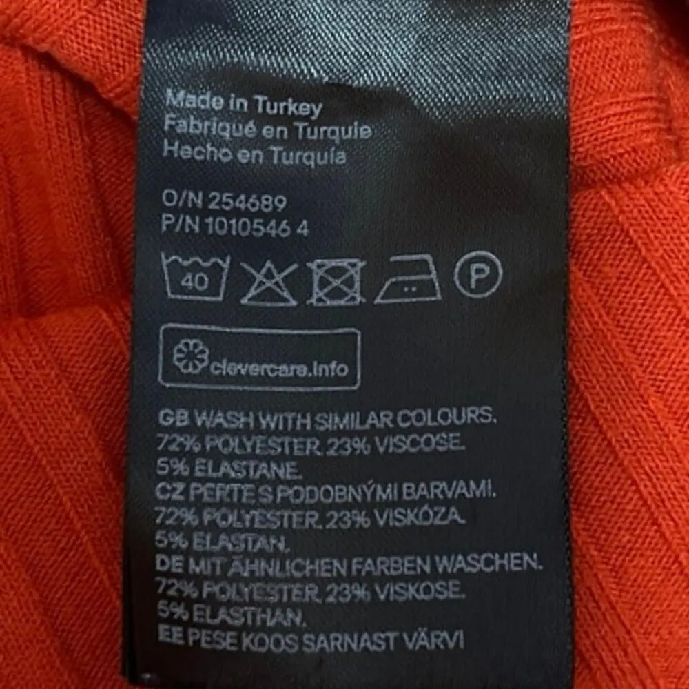 H&M Women's Orange Ribbed Turtleneck Long Sleeve  Cropped Sweater Top Size M - Image 4