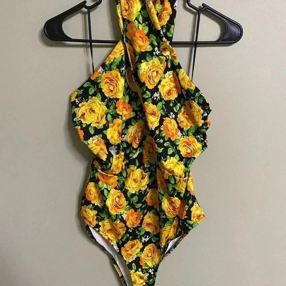 Zara Twist Neck Floral Rose Halter Bodysuit NWT Size Large New - Image 3