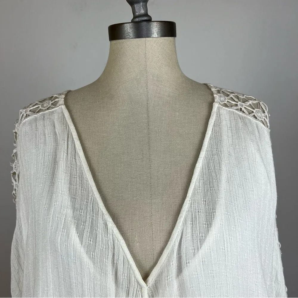 Runaway Top in Ivory - Image 4