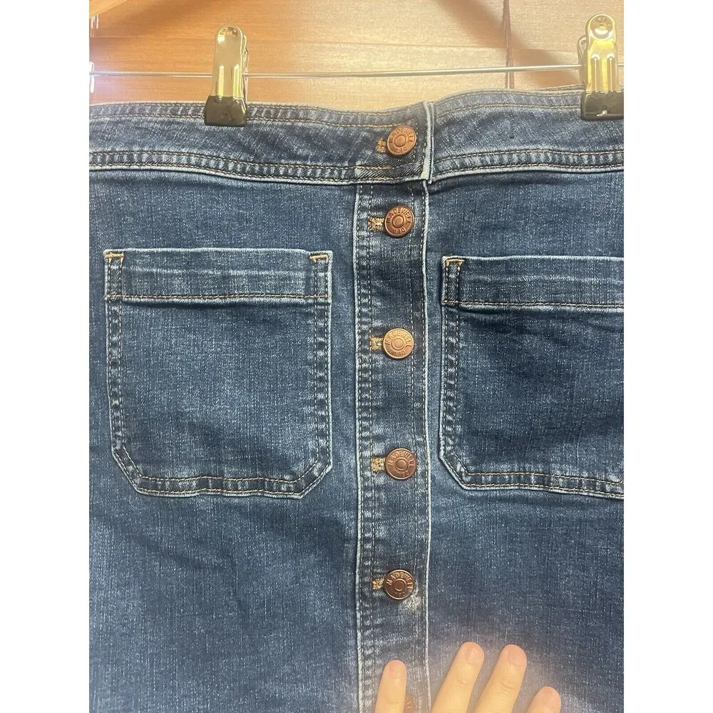 Madewell Stretch Denim A-Line Mini Skirt in Salisbury Wash Patch Pocket Edition - Image 7