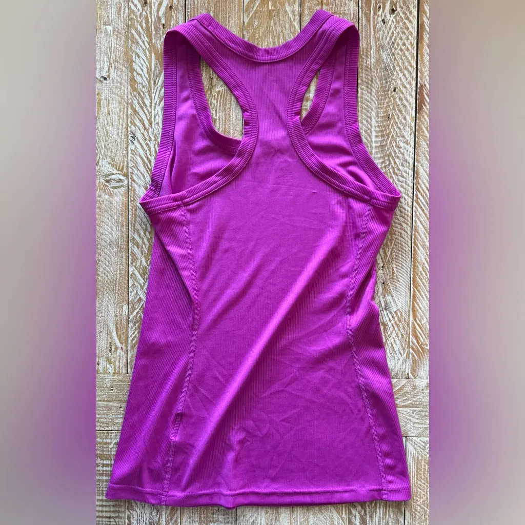 💜Nike Dri-FIT Women’s Racerback Tank Top💜 ~Small - Image 2