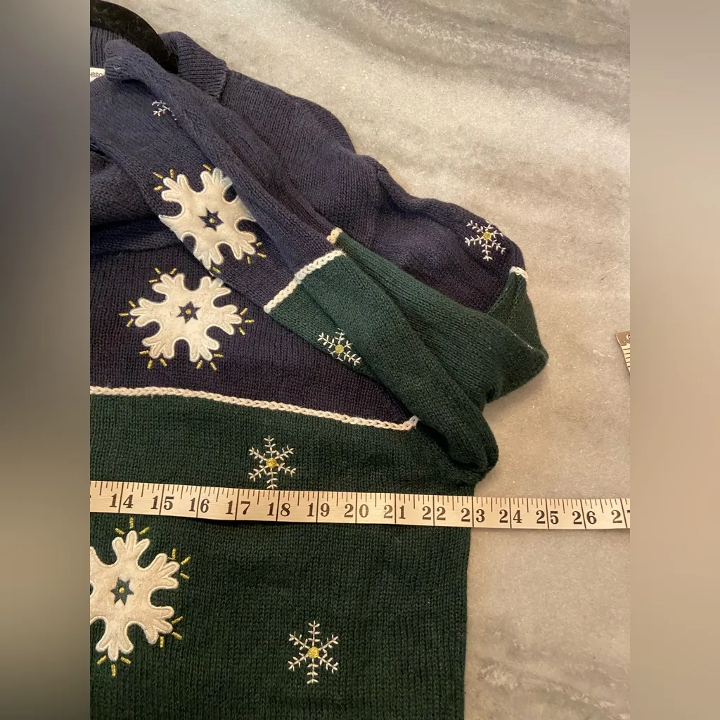 VTG Christopher & Banks Size XL Snowflake Sweater Hand Embroidered Button Front - Image 9