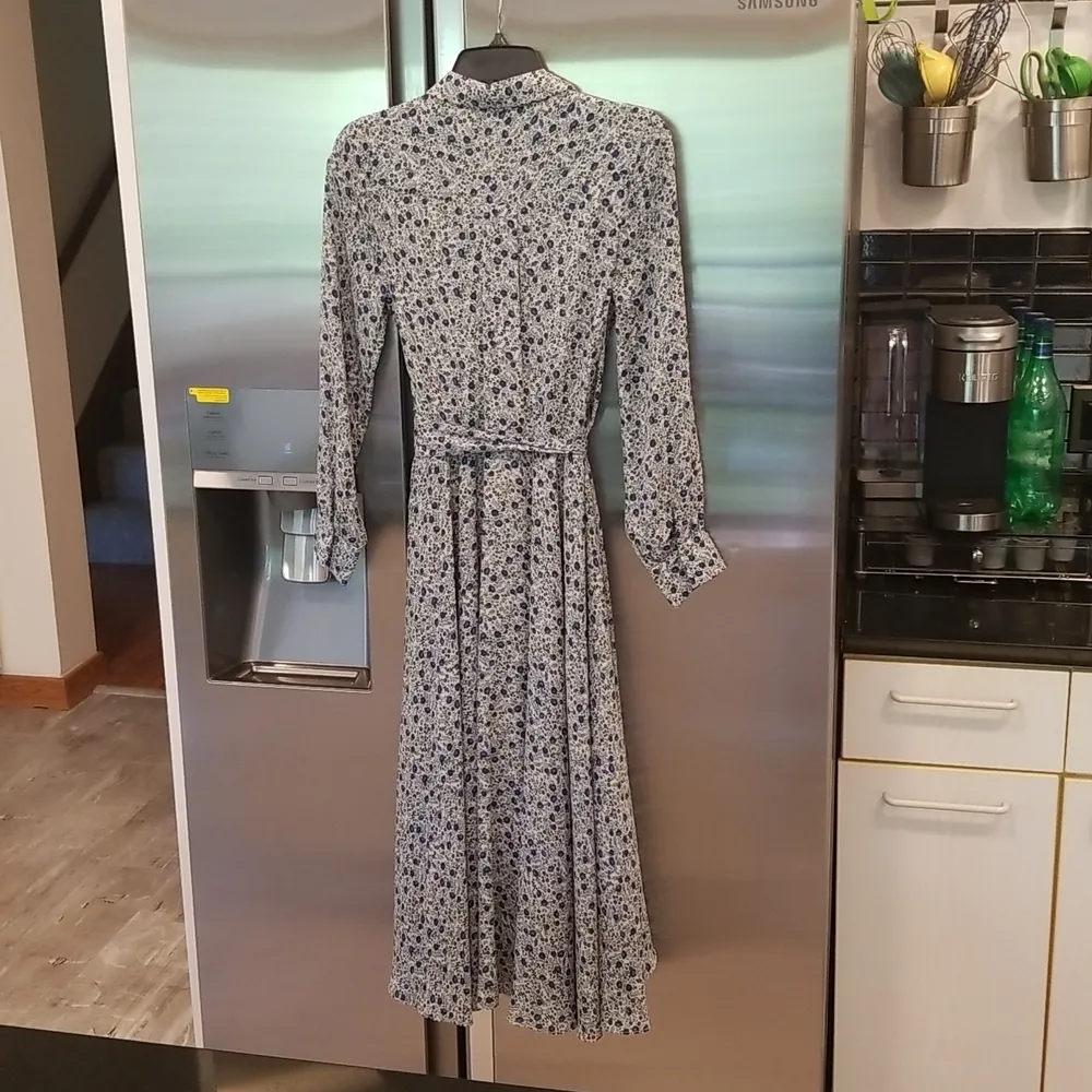 💕FAME AND PARTNERS💕 The Winslet Dress ~ Blue Floral Print US 2 Wrap Dress - Image 8