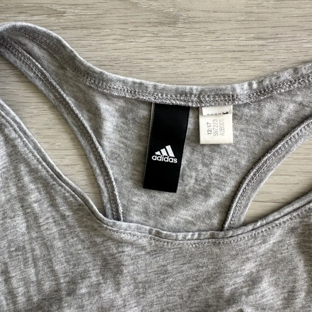 Adidas Logo Racerback Tee Gray M EUC - Image 4