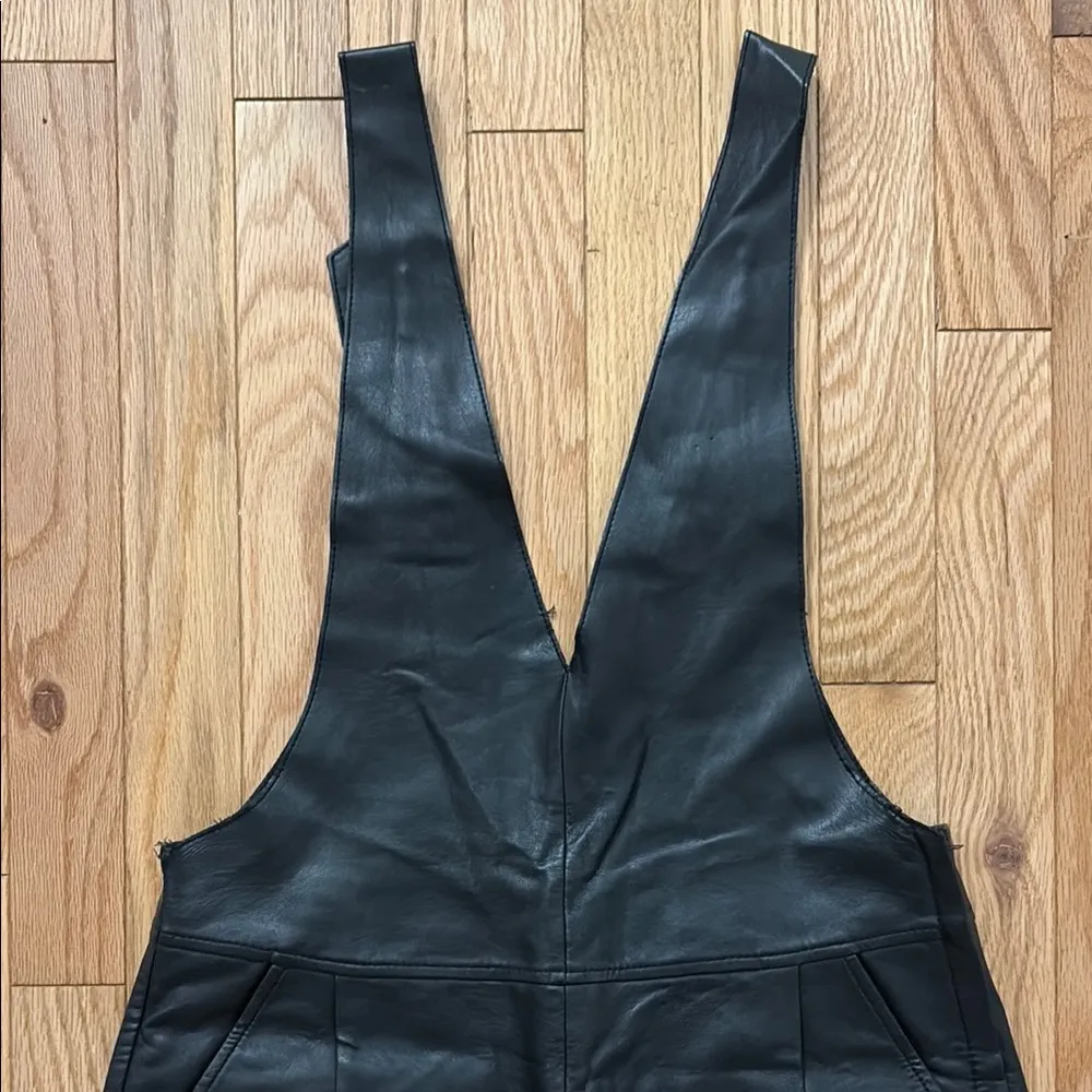 Free People Vegan Black Jumpsuit with Modern Wide-Leg Design - Image 9