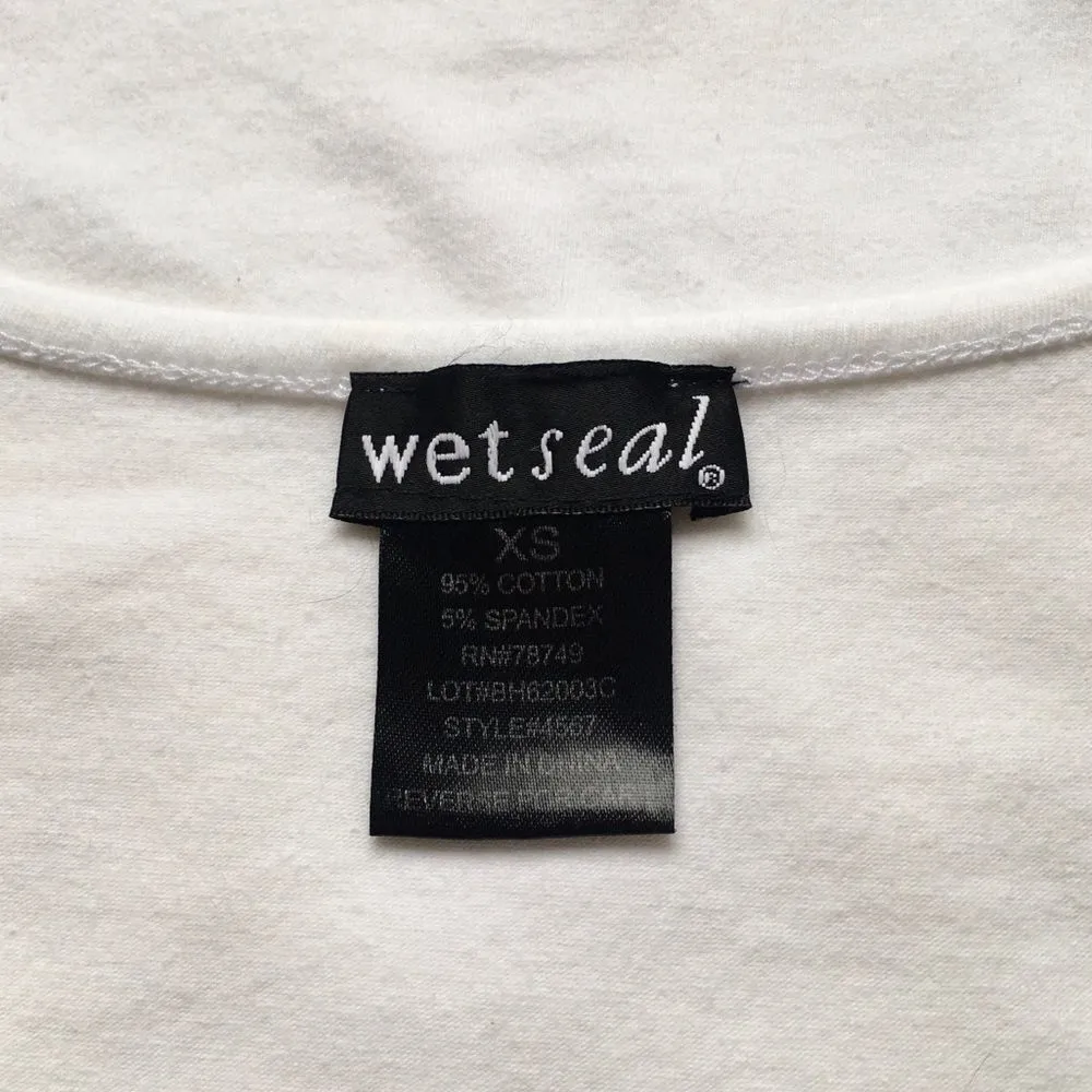 🔃Wet Seal White Short Sleeve Crop Top - Image 4