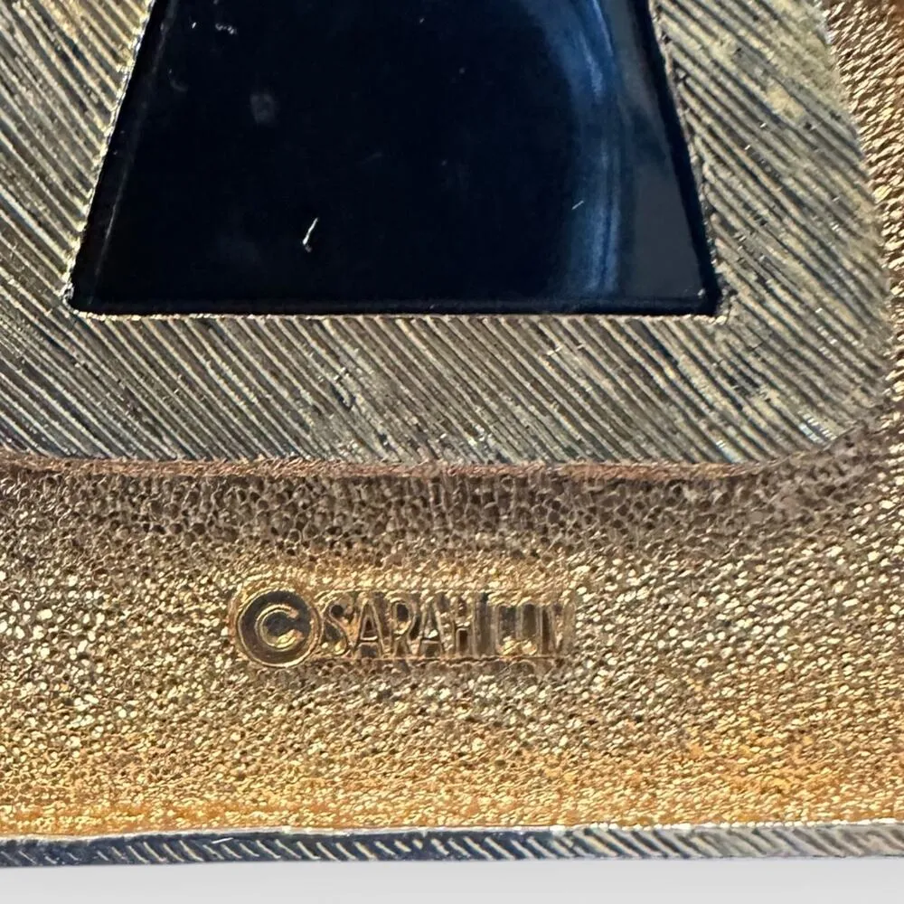 Sarah Coventry Acrylic Goldtone Pendant Necklace - Image 4