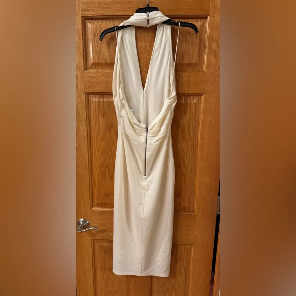ALICE + OLIVIA Suellen Wool Cream Ecru Halter Neck Maxi Dress Size 4 - Image 4