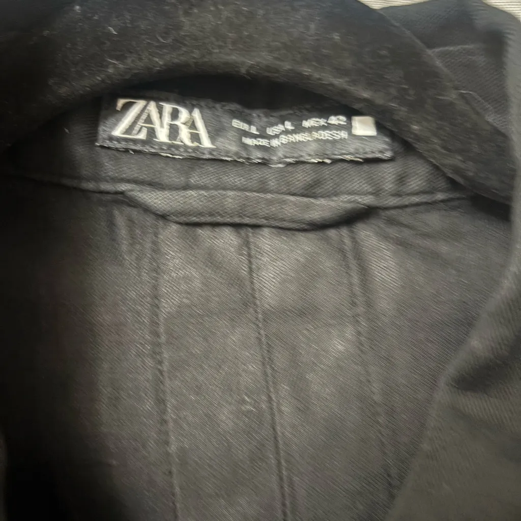 Zara Black Collared Shirt - Image 4