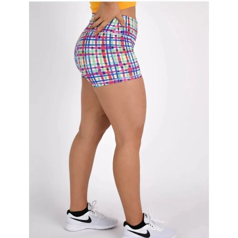 NWT Fleo Spring Be Nice Plaid Shorts power mid high size small Pink - Image 8