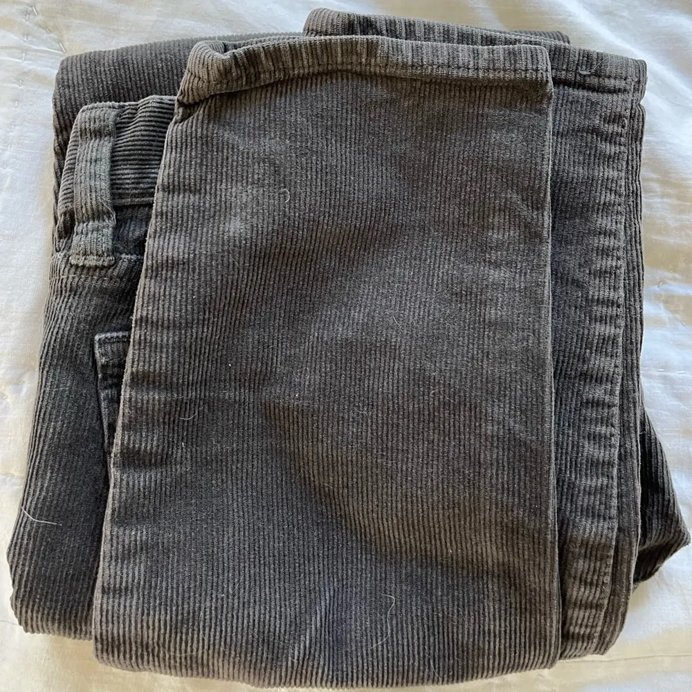 Fall Essentials: Charcoal Gray j Crew corduroy pants - Image 10