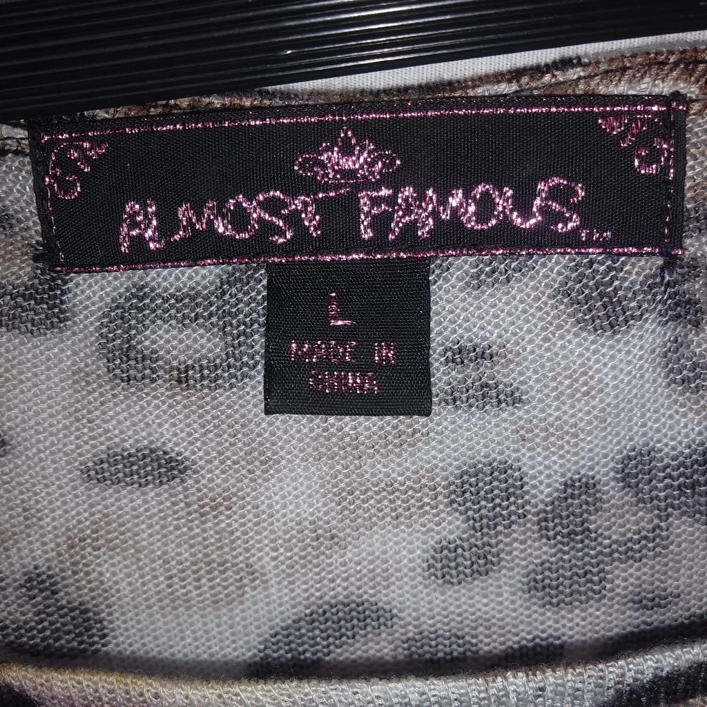 Almost Famous L Pink Tan Black Leopard Top - Image 4