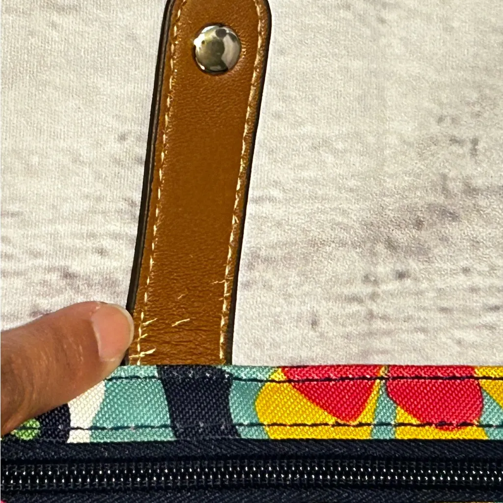 Lily Bloom Multicolor Floral Wallet with Faux Leather Strap Closure - Image 5