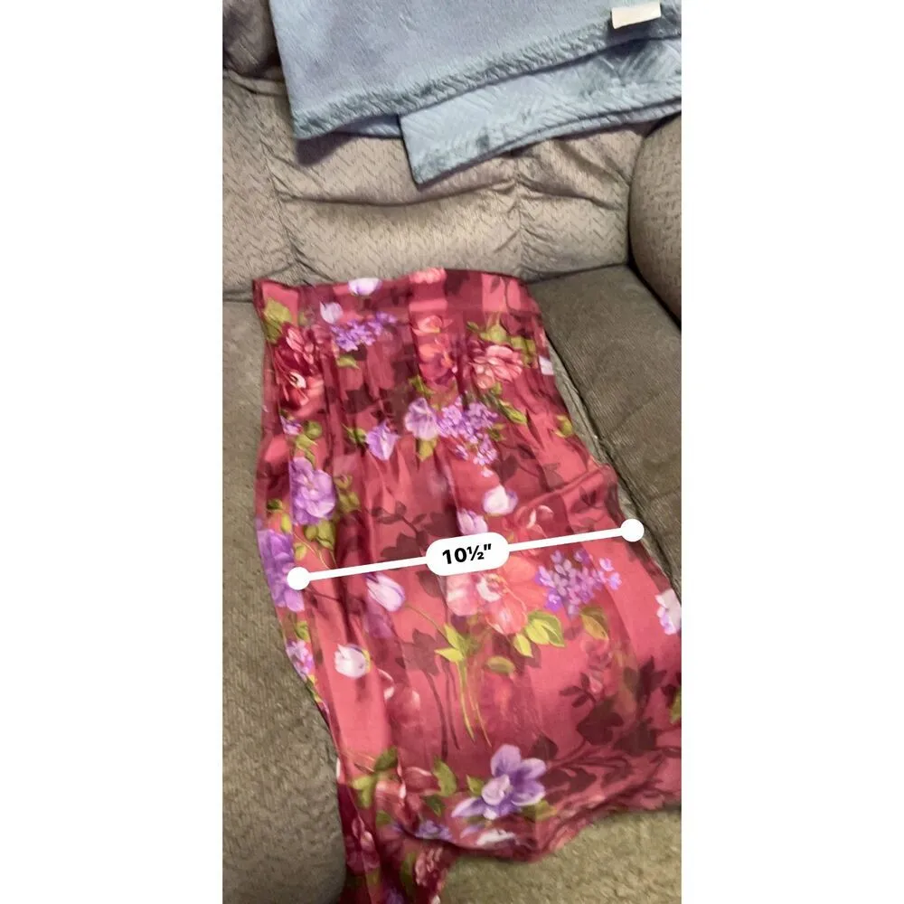 Floral Print Rectangular Scarf - Red with Purple and Pink Flowers - 25" x 10.5" - Image 3