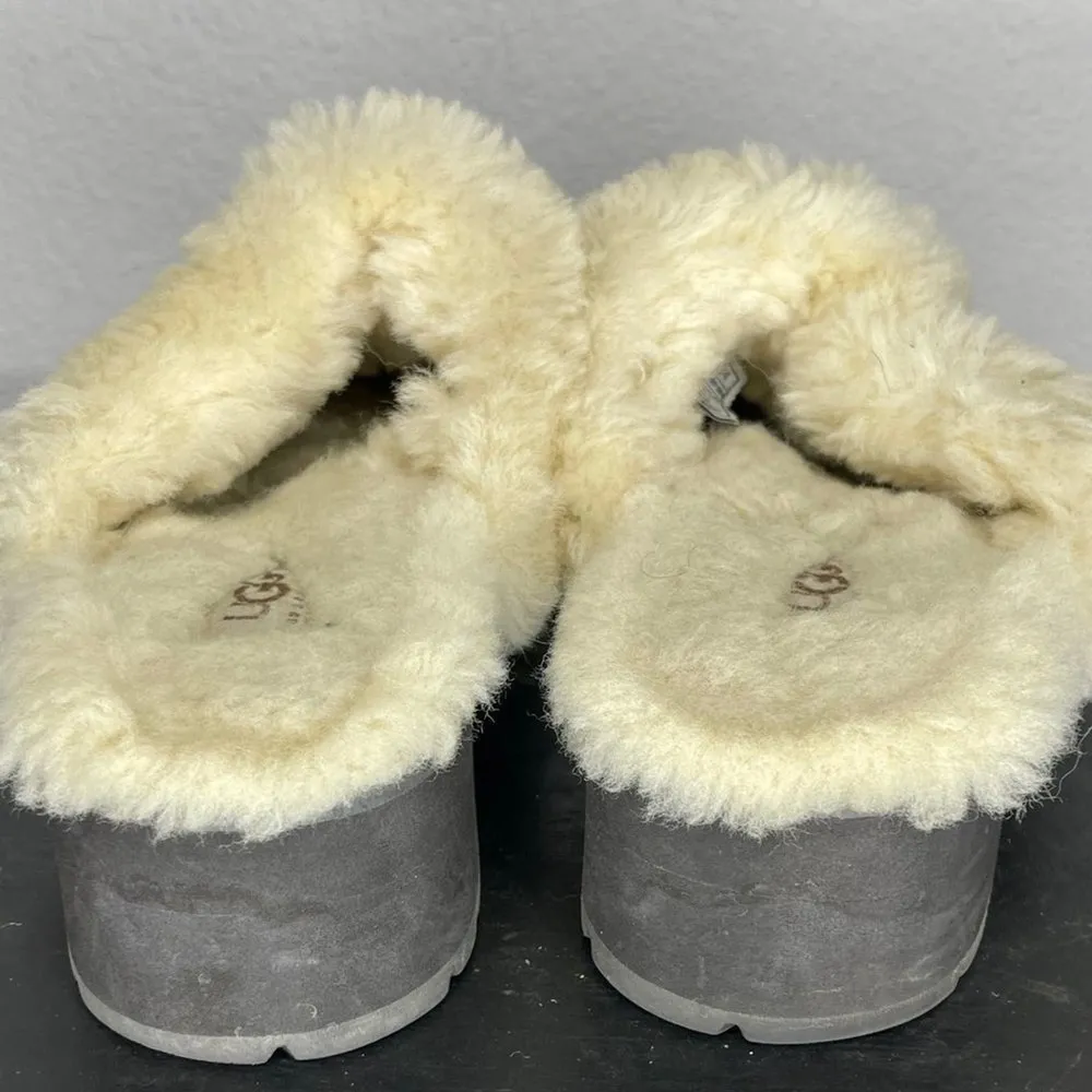 UGG  5464‎ Blossom Mules - Image 2