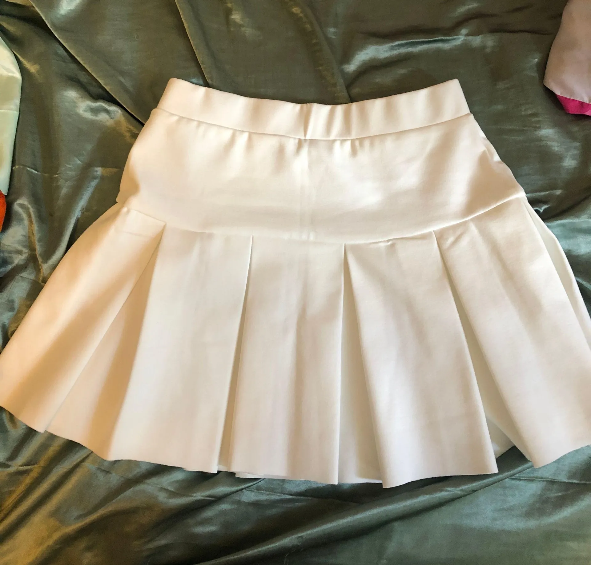 White Pleaded Skirt - Image 4